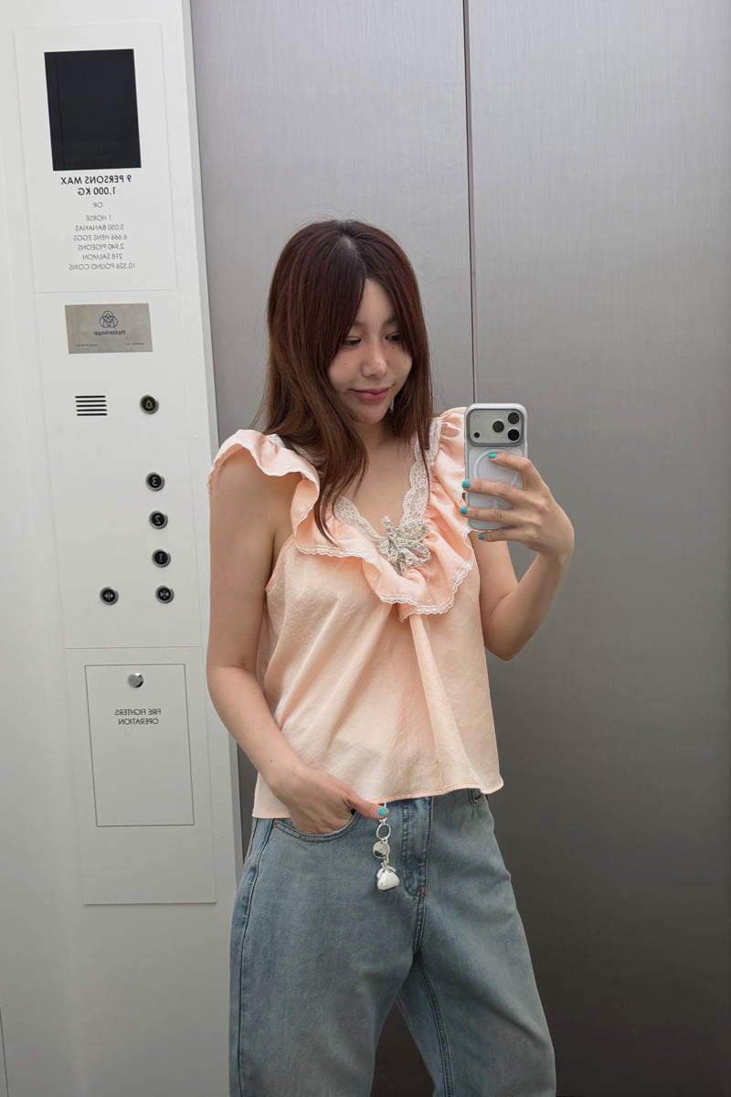 Connaught - Korean Women Fashion - #momslook - Gathered Cami Blouse - 5