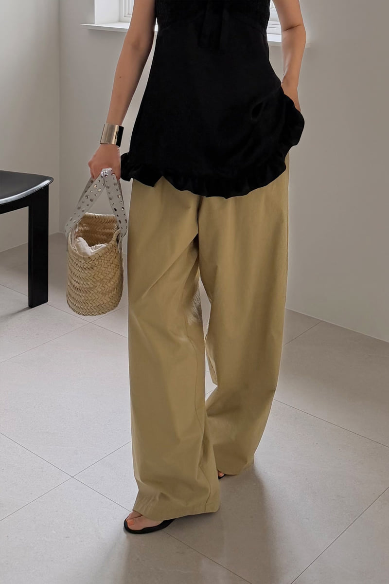 Connaught - Korean Women Fashion - #momslook - Bubble Cotton Pants - 5
