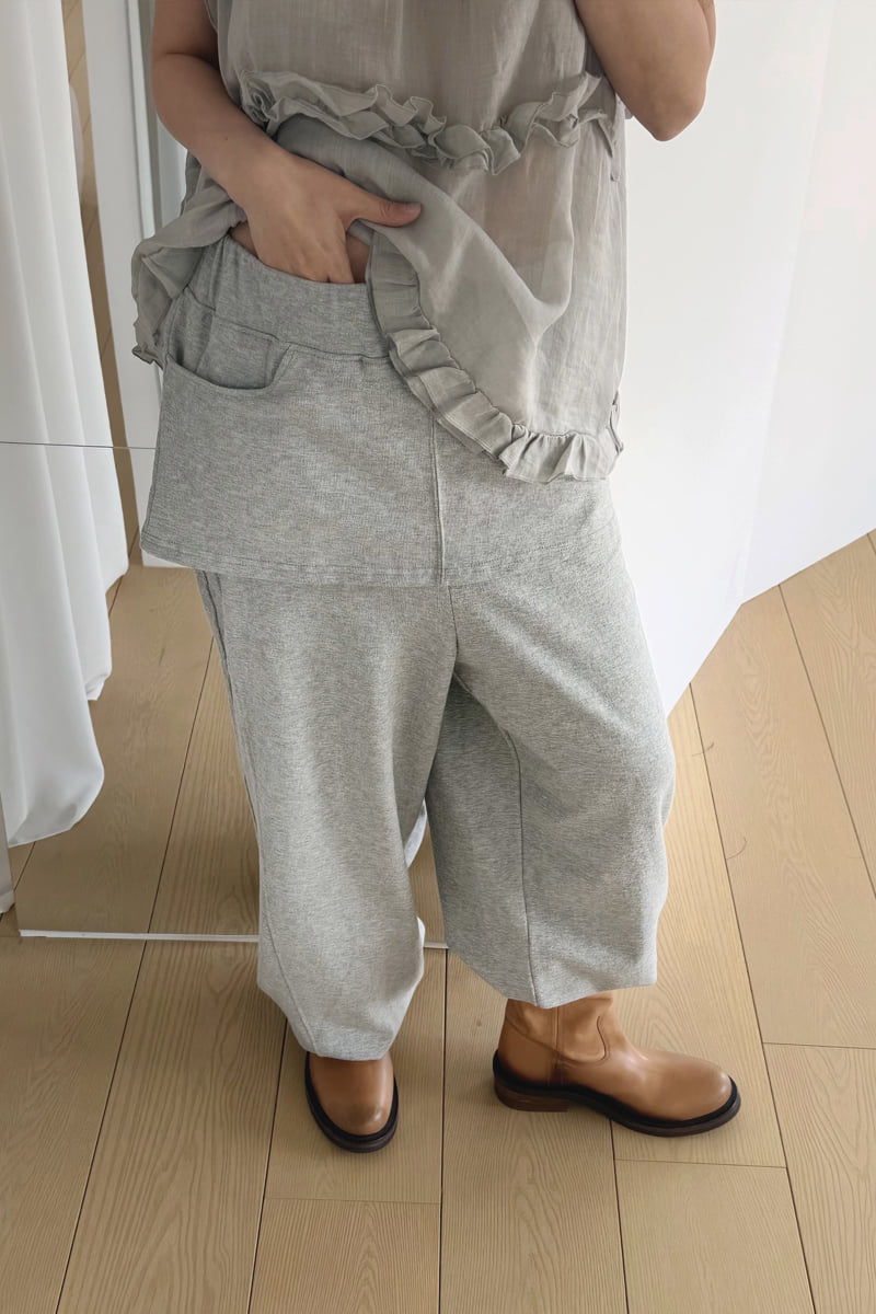 Connaught - Korean Women Fashion - #vintageinspired - Marle Jogger Pants - 7