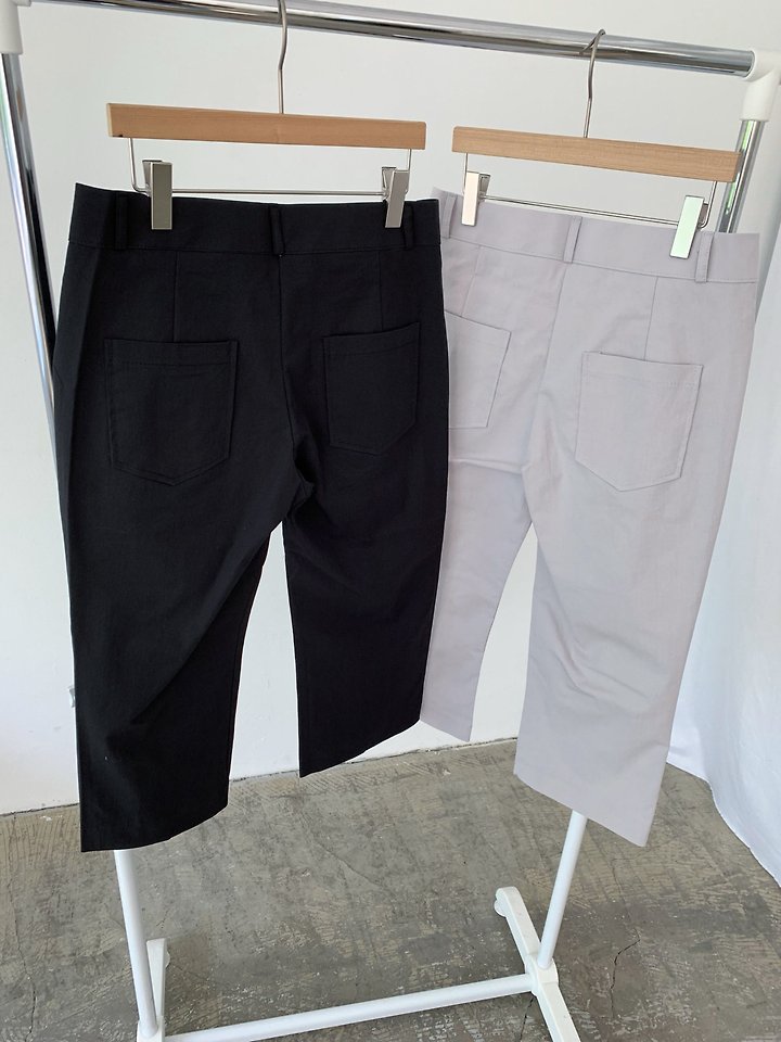 Cover - Korean Women Fashion - #momslook - CN Capri Pants - 10