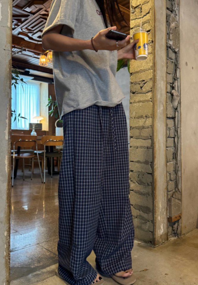 Cover - Korean Women Fashion - #momslook - Encho Check Banding Pants - 3