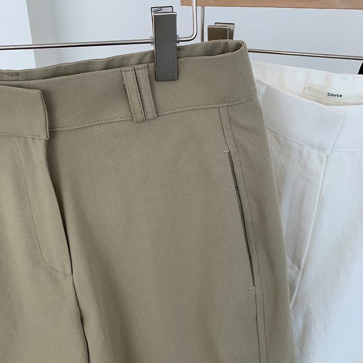 Cover - Korean Women Fashion - #momslook - Puffed Side Bermuda Pants - 9