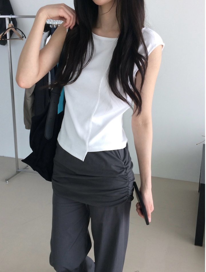 Cover - Korean Women Fashion - #restrostyle - Unbalanced Boat Neck Sleeveless Top - 3