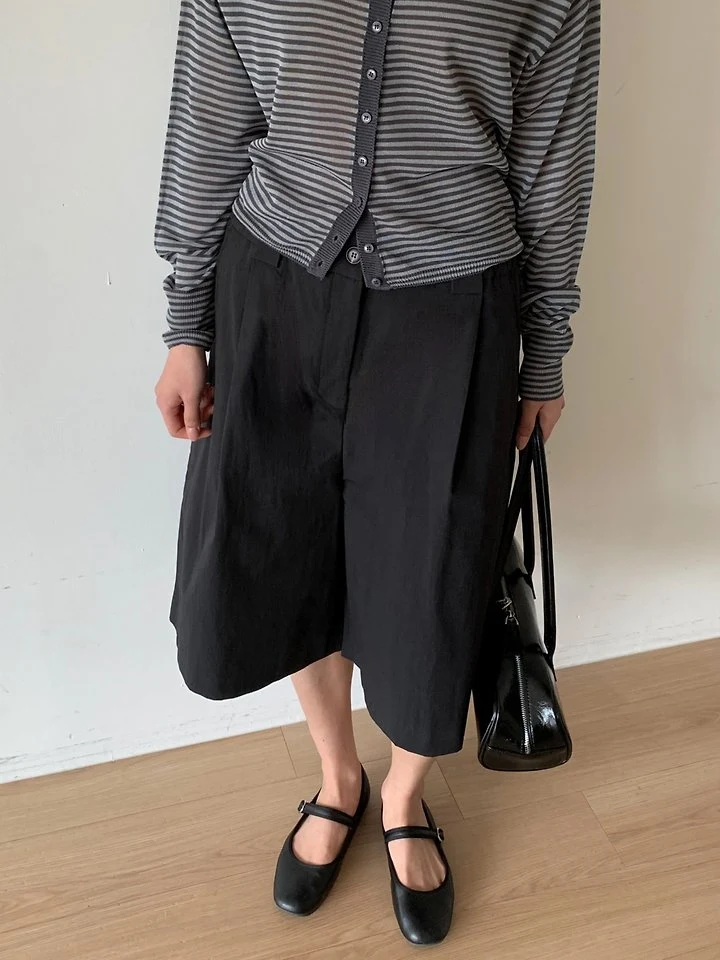Cover - Korean Women Fashion - #thelittlethings - Wide Banding Bermuda Pants - 10