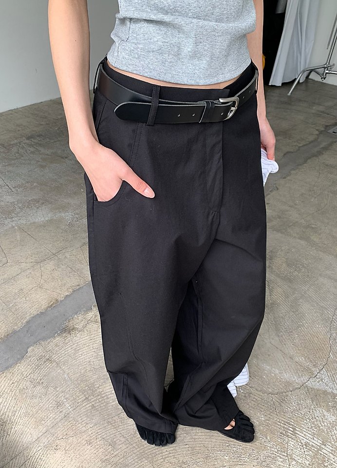 Cover - Korean Women Fashion - #thelittlethings - Buddy Curved Pants - 9