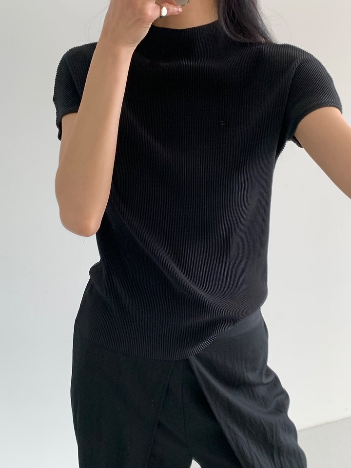 Cover - Korean Women Fashion - #momslook - Pleated Tee - 4