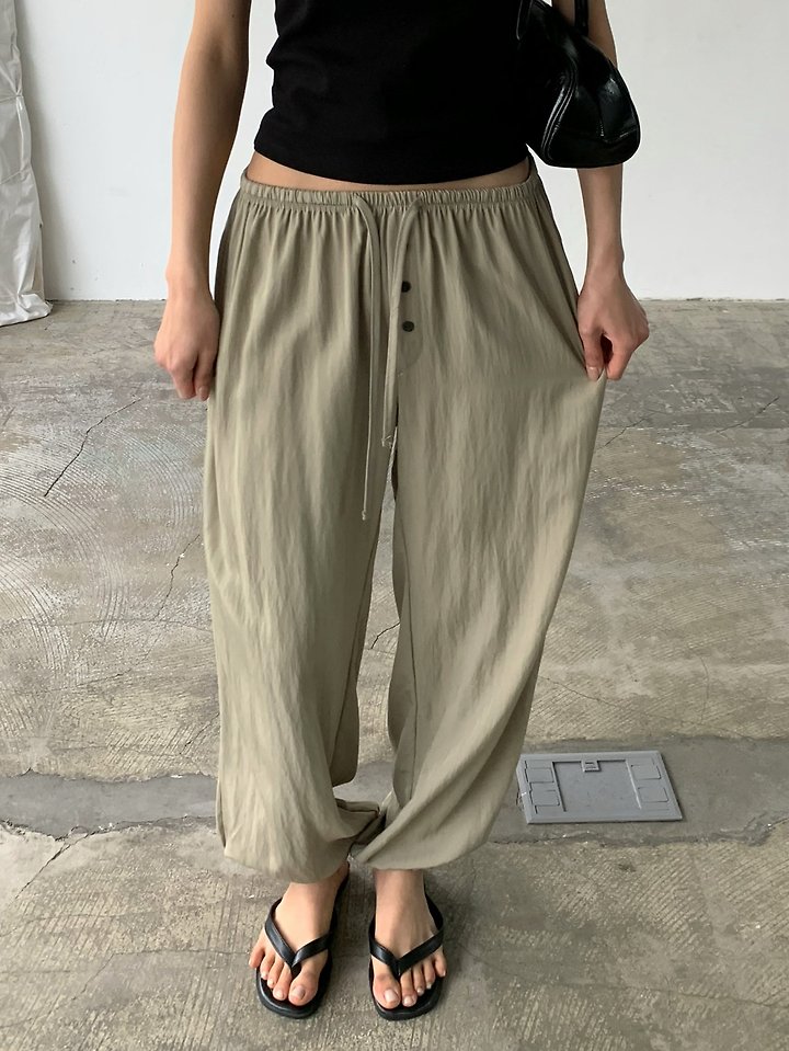 Cover - Korean Women Fashion - #womensfashion - Root Balloon Jogger Pants - 5