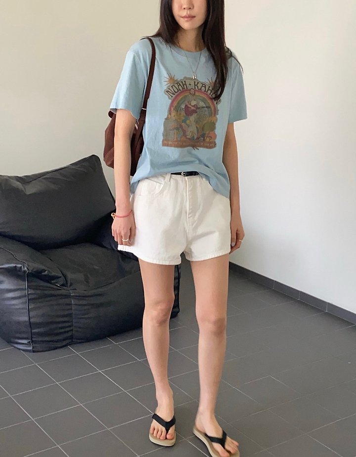 Diana - Korean Women Fashion - #momslook - Guitar Tee - 2