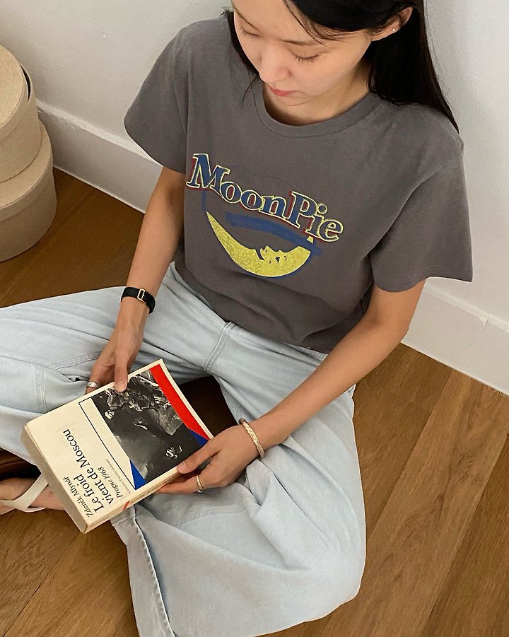 Diana - Korean Women Fashion - #momslook - Moon Pie Tee - 11