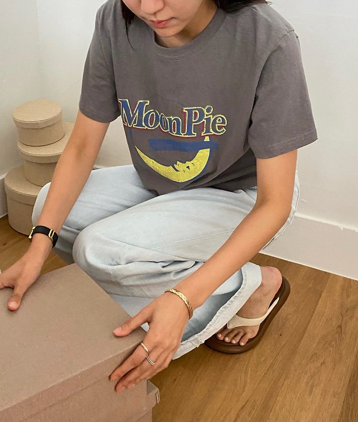 Diana - Korean Women Fashion - #momslook - Moon Pie Tee - 9