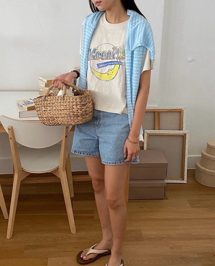 Diana - Korean Women Fashion - #pursuepretty - Moon Pie Tee - 4