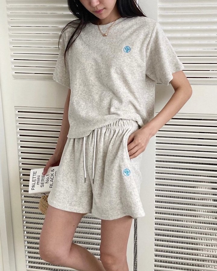 Diana - Korean Women Fashion - #womensfashion - Bolt Tee