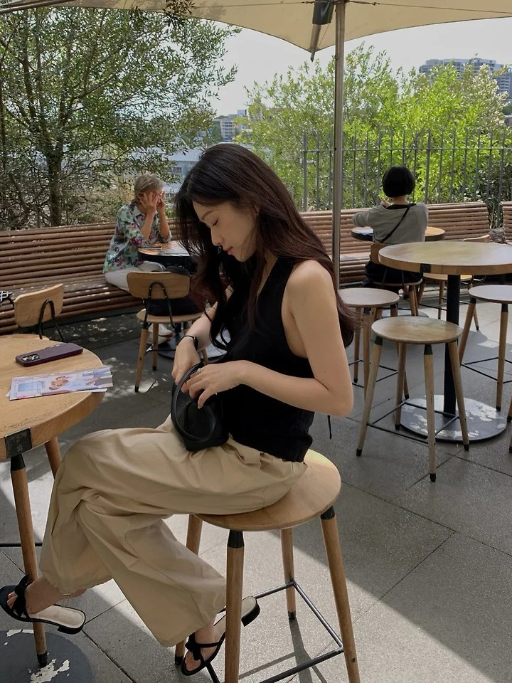 Dress Room - Korean Women Fashion - #momslook - Audrey Linen Halter Blouse - 4