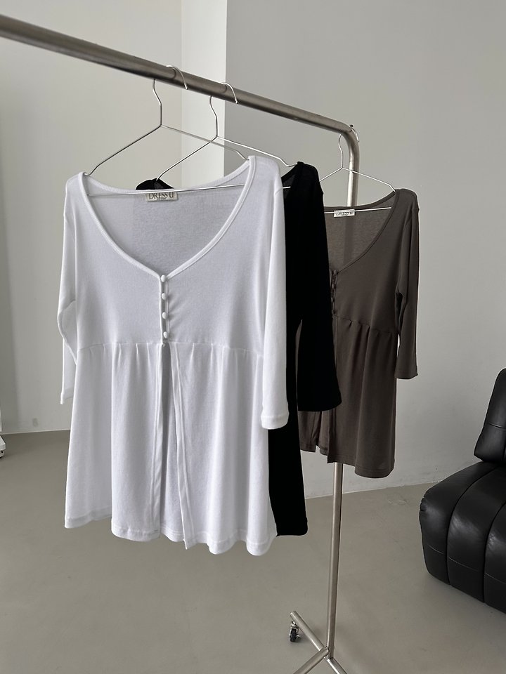 Dress U - Korean Women Fashion - #momslook - Flare V-Neck Tee