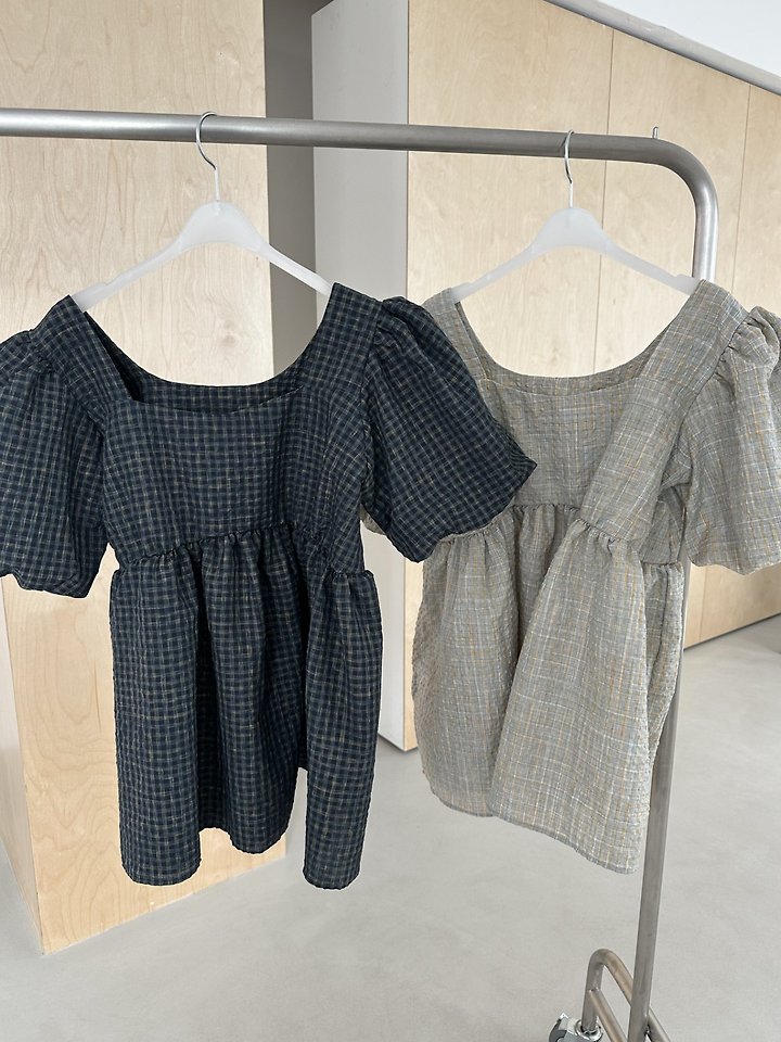 Dress U - Korean Women Fashion - #momslook - Square Check Blouse - 5