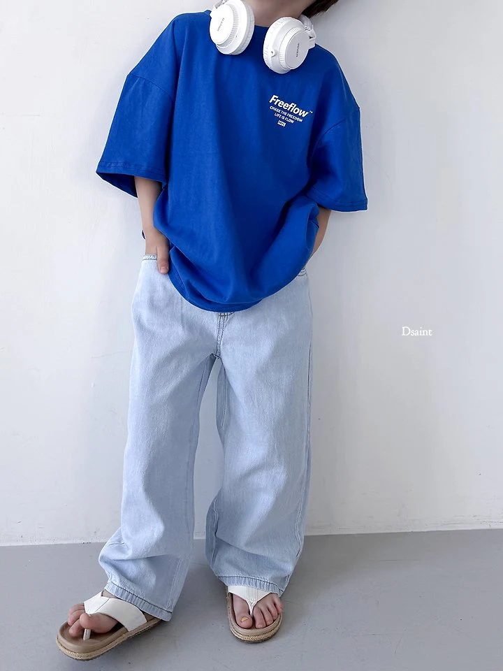 Dsaint - Korean Children Fashion - #kidsshorts - Free Flower Tee - 9