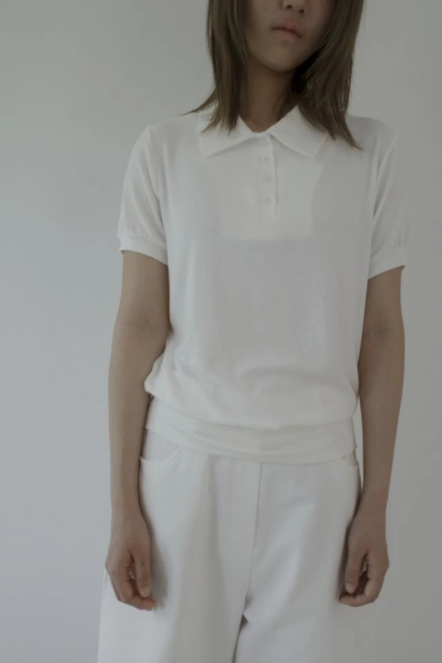 Enten - Korean Women Fashion - #momslook - Soft Collar Tee