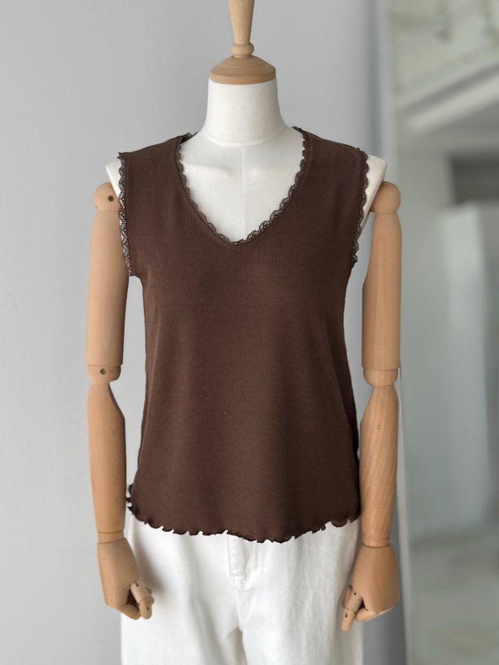 Heize - Korean Women Fashion - #momslook - Rena Sleeveless Tee - 8