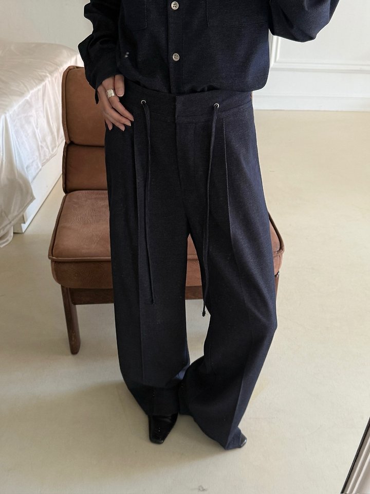 Heize - Korean Women Fashion - #momslook - Denim Banding Pants - 2