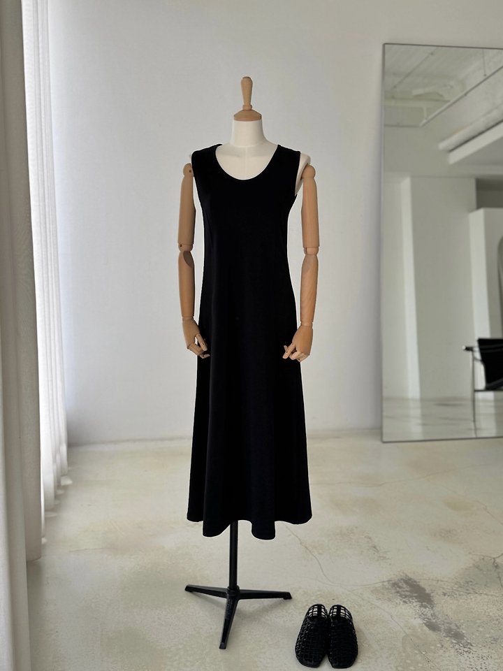 Heize - Korean Women Fashion - #momslook - New Ponte One-piece - 6