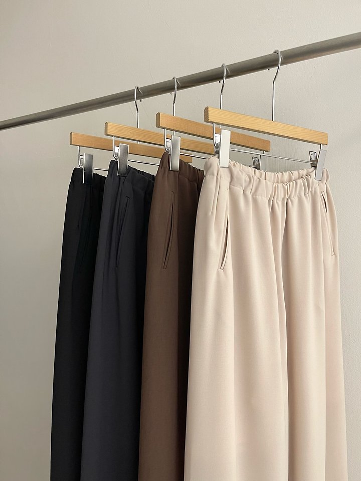 Heize - Korean Women Fashion - #momslook - Hearts Banding Pants - 9