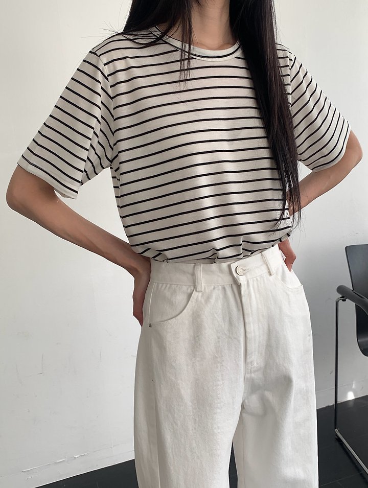 Heize - Korean Women Fashion - #pursuepretty - Pipi Tee - 2