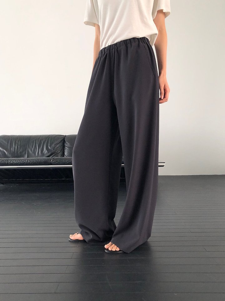 Heize - Korean Women Fashion - #pursuepretty - Hearts Banding Pants - 4