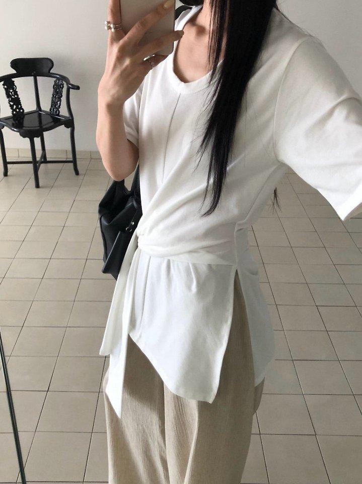 Heize - Korean Women Fashion - #shopsmall - Mere Tee - 2