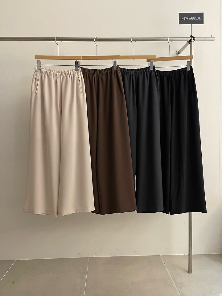 Heize - Korean Women Fashion - #thelittlethings - Hearts Banding Pants - 8