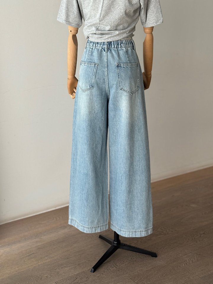 Heize - Korean Women Fashion - #vintageinspired - Blossom Denim Pants - 7