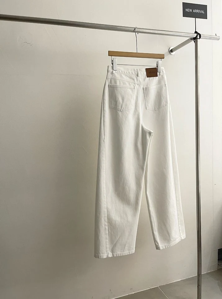 Heize - Korean Women Fashion - #womensfashion - Bailey Denim Pants - 12
