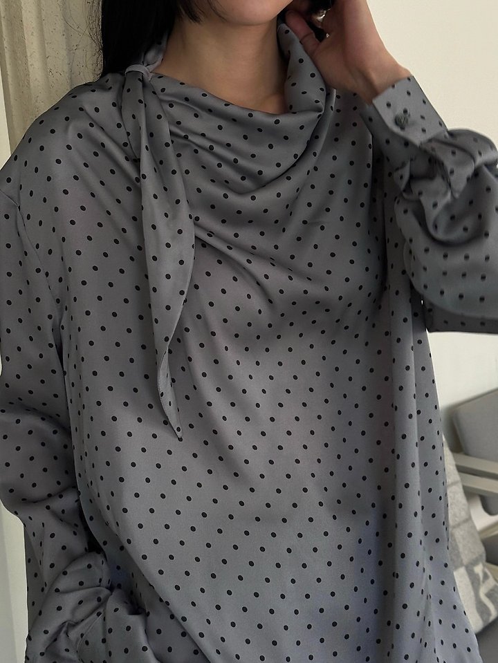 Heize - Korean Women Fashion - #womensfashion - Dot Blouse - 3