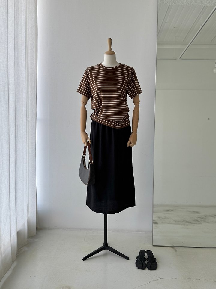 Heize - Korean Women Fashion - #womensfashion - Pipi Tee - 11
