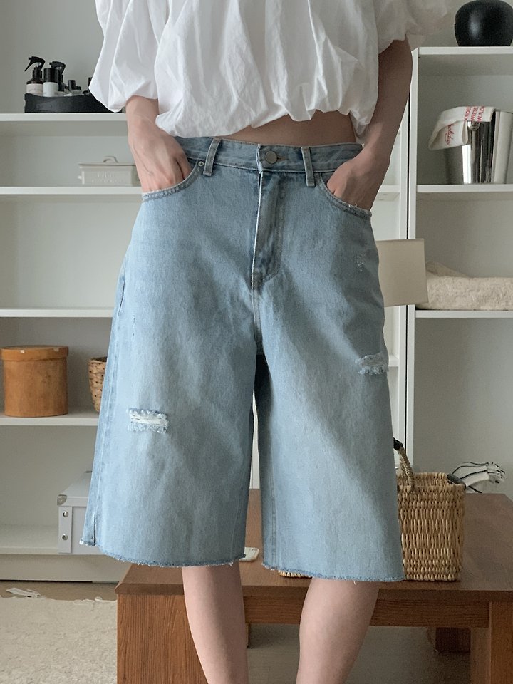 I'm here - Korean Women Fashion - #momslook - 355 Distressed Bermuda Denim Pants Light Blue Distressed Shorts - 5