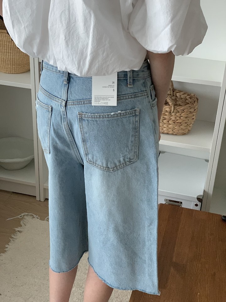 I'm here - Korean Women Fashion - #restrostyle - 355 Distressed Bermuda Denim Pants Light Blue Distressed Shorts - 10