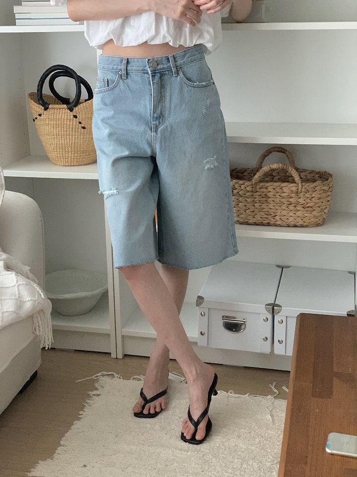 I'm here - Korean Women Fashion - #romanticstyle - 355 Distressed Bermuda Denim Pants Light Blue Distressed Shorts - 11