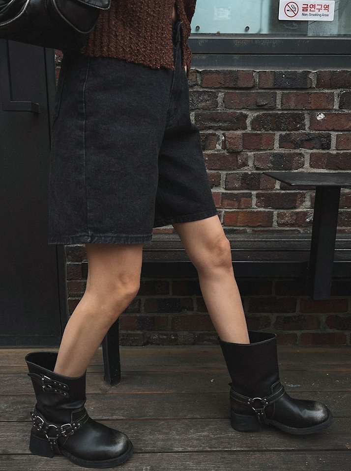 I'm here - Korean Women Fashion - #romanticstyle - 311 Black Denim Shorts - 3