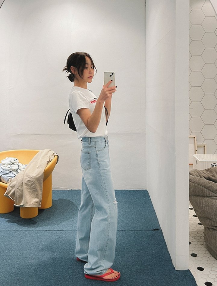 I'm here - Korean Women Fashion - #shopsmall - 889 Loose Fit Distressed Jeans - 6