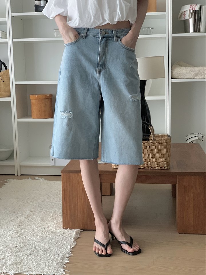 I'm here - Korean Women Fashion - #vintageinspired - 355 Distressed Bermuda Denim Pants Light Blue Distressed Shorts - 7