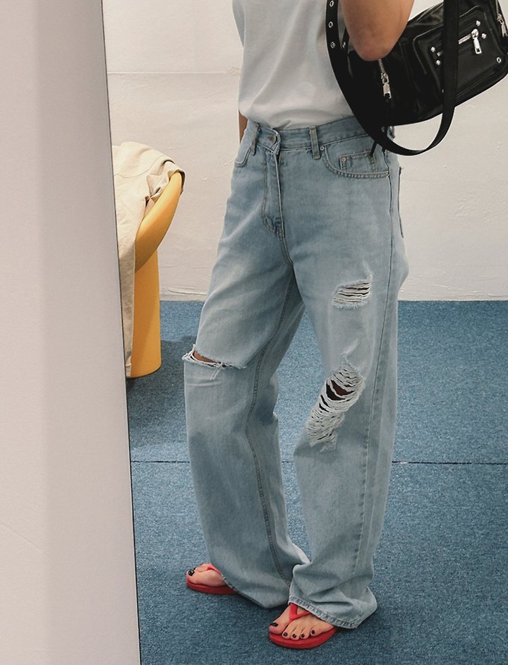 I'm here - Korean Women Fashion - #vintageinspired - 889 Loose Fit Distressed Jeans