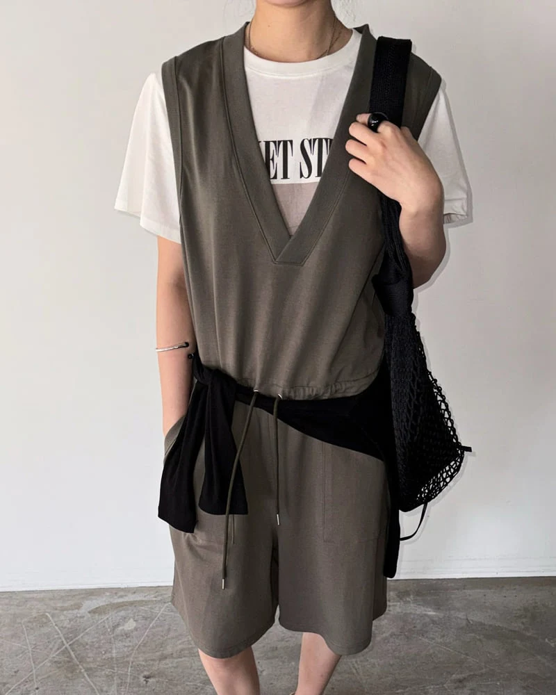 Jade Market - Korean Women Fashion - #momslook - Nut Jumpsuit - 3