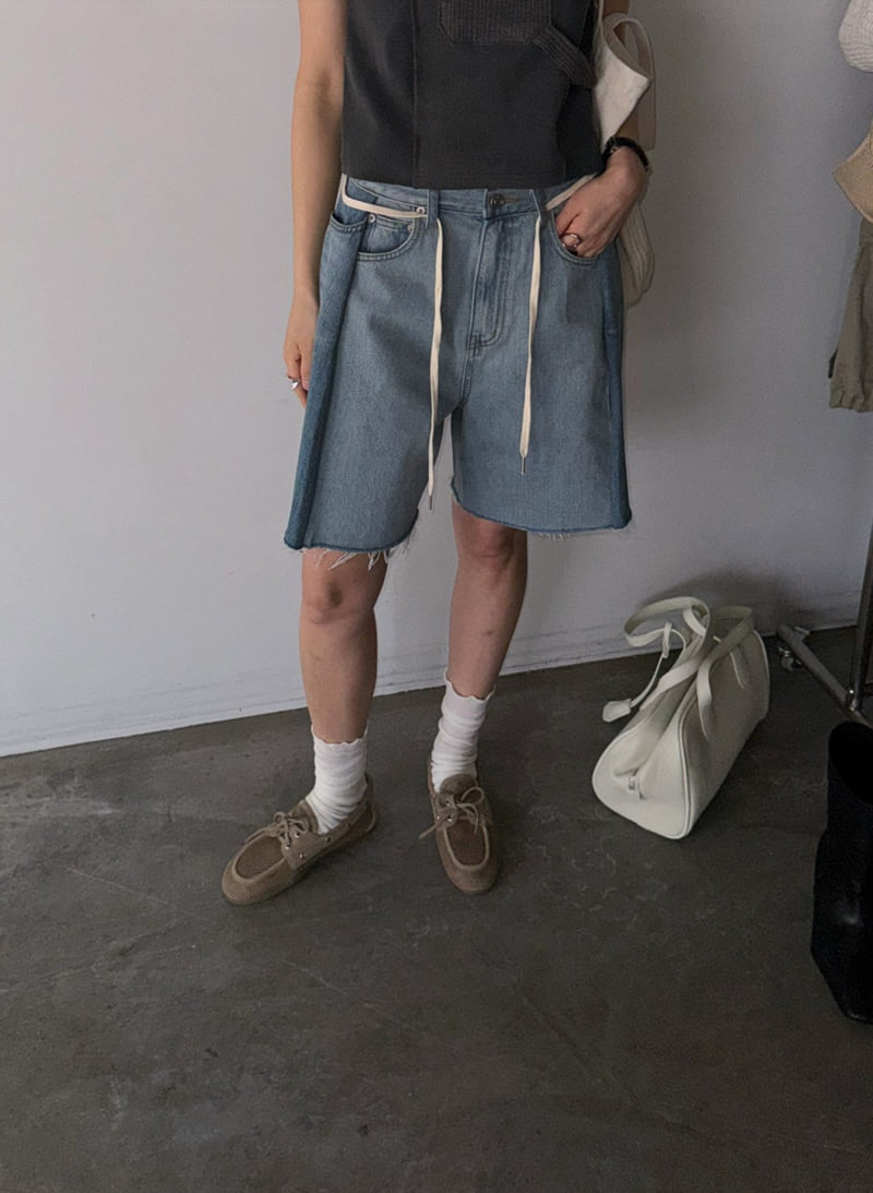 Jade Market - Korean Women Fashion - #momslook - Contrast Denim Shorts - 3