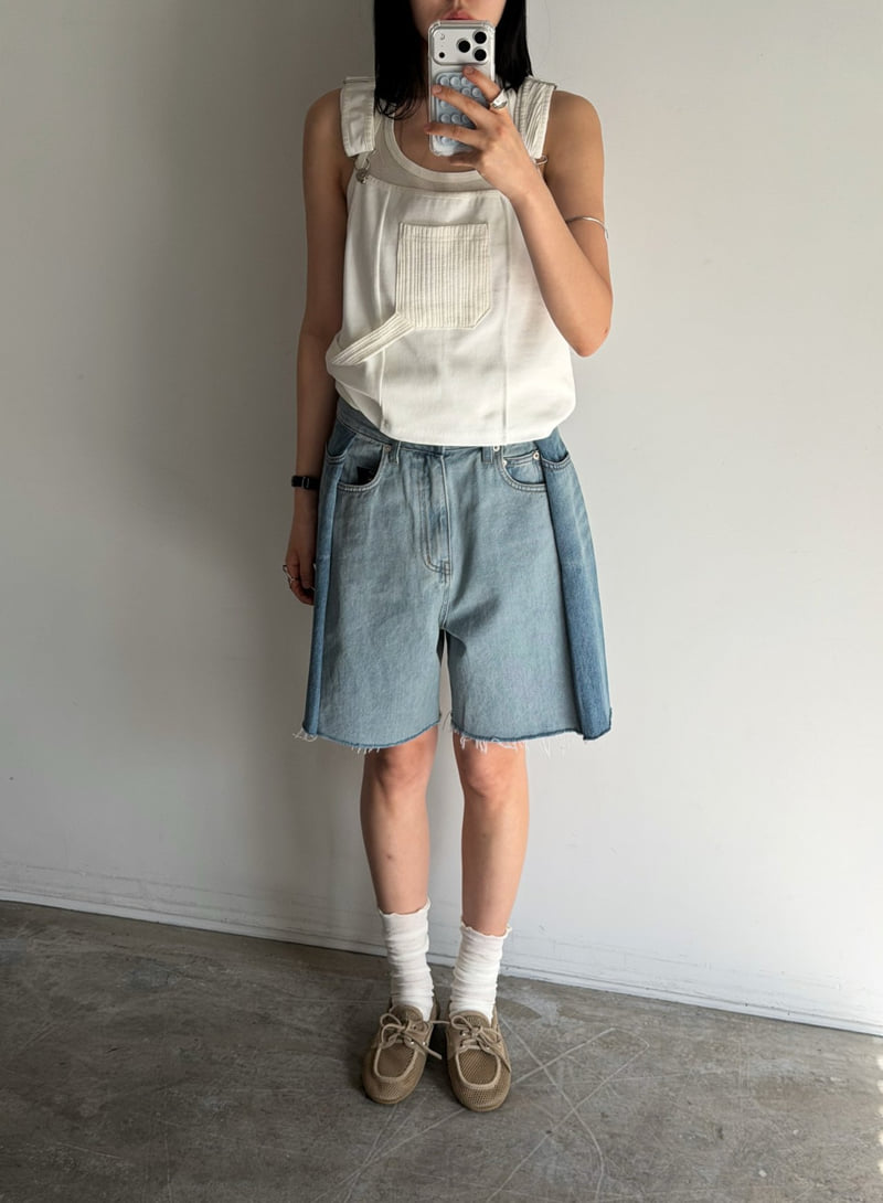 Jade Market - Korean Women Fashion - #romanticstyle - Contrast Denim Shorts - 11