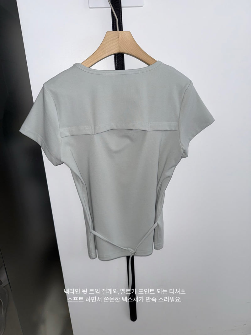 Jade Market - Korean Women Fashion - #womensfashion - Belt Slit Tee - 5