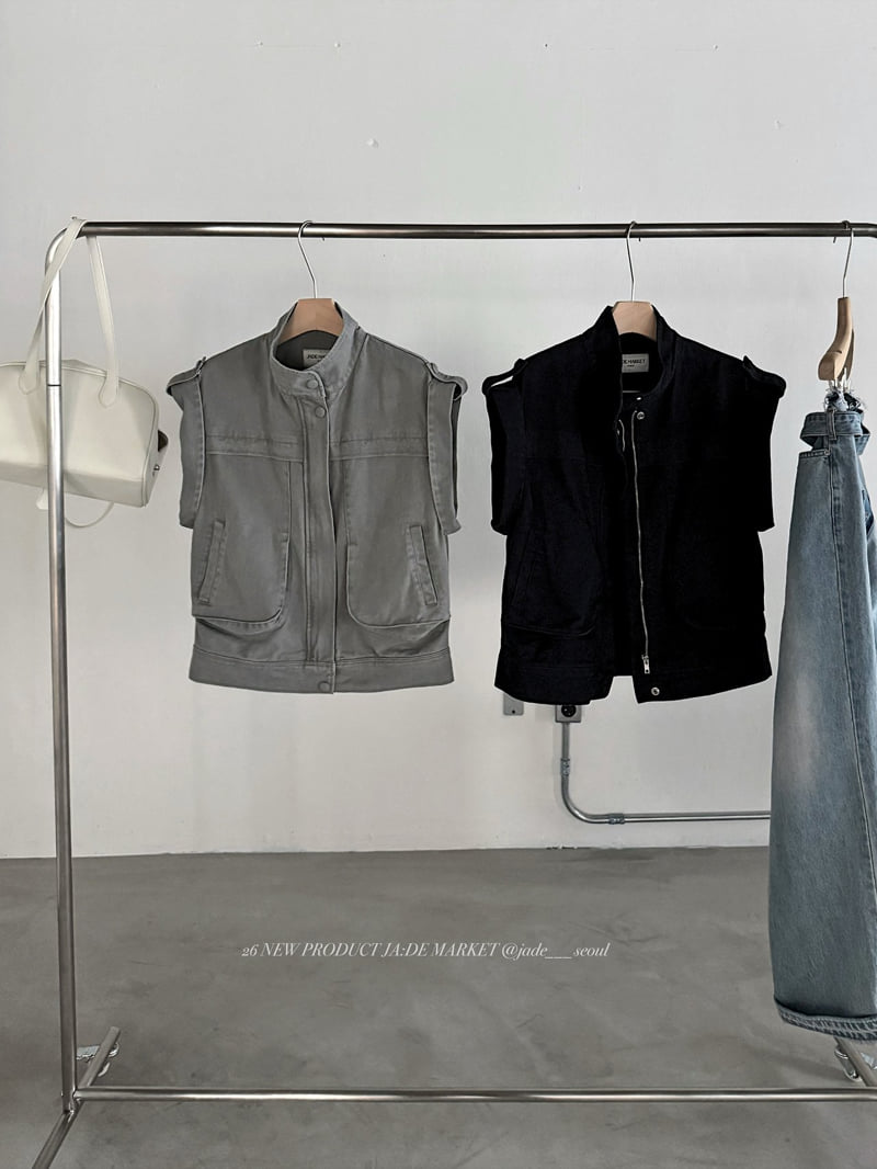 Jade Market - Korean Women Fashion - #womensfashion - Mood Buckle Vest - 11