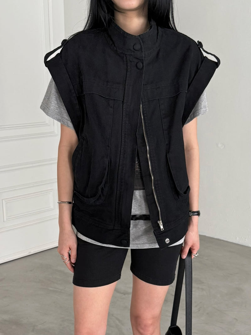Jade Market - Korean Women Fashion - #womensfashion - Mood Buckle Vest - 7