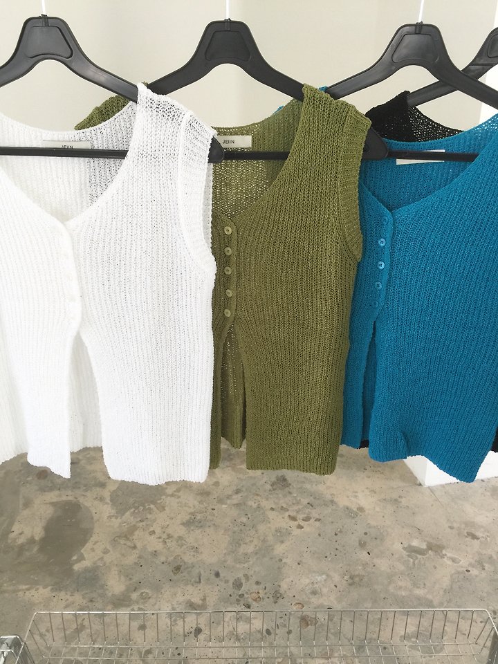 Jeiin - Korean Women Fashion - #momslook - Aqua Sleeveless Top