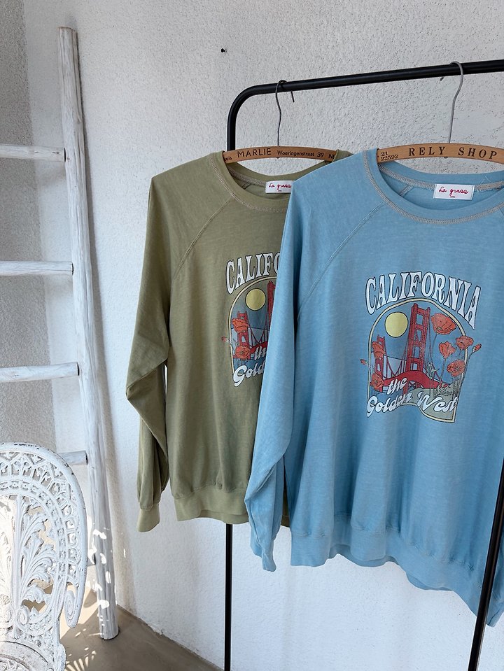 Lagrass - Korean Women Fashion - #momslook - Golden Sweatshirt - 7
