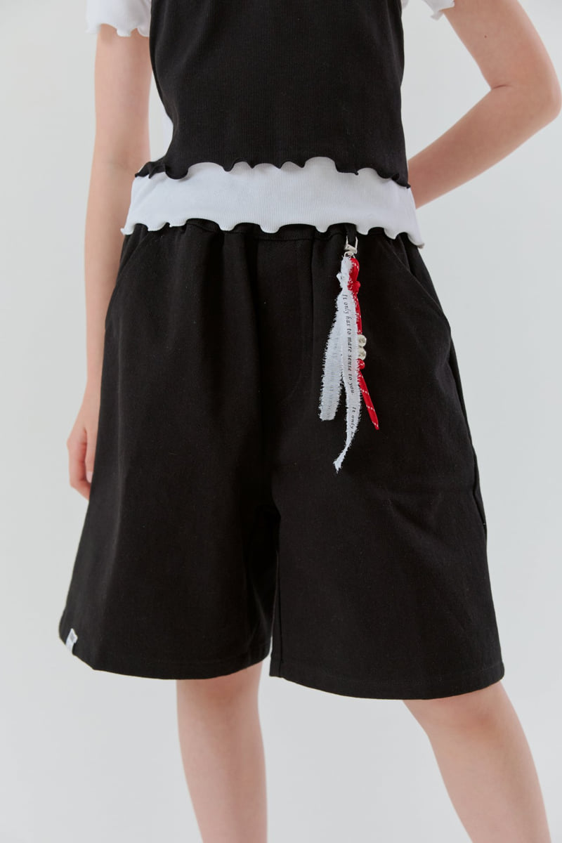 Lilas - Korean Children Fashion - #kidsshorts - Black Shorts