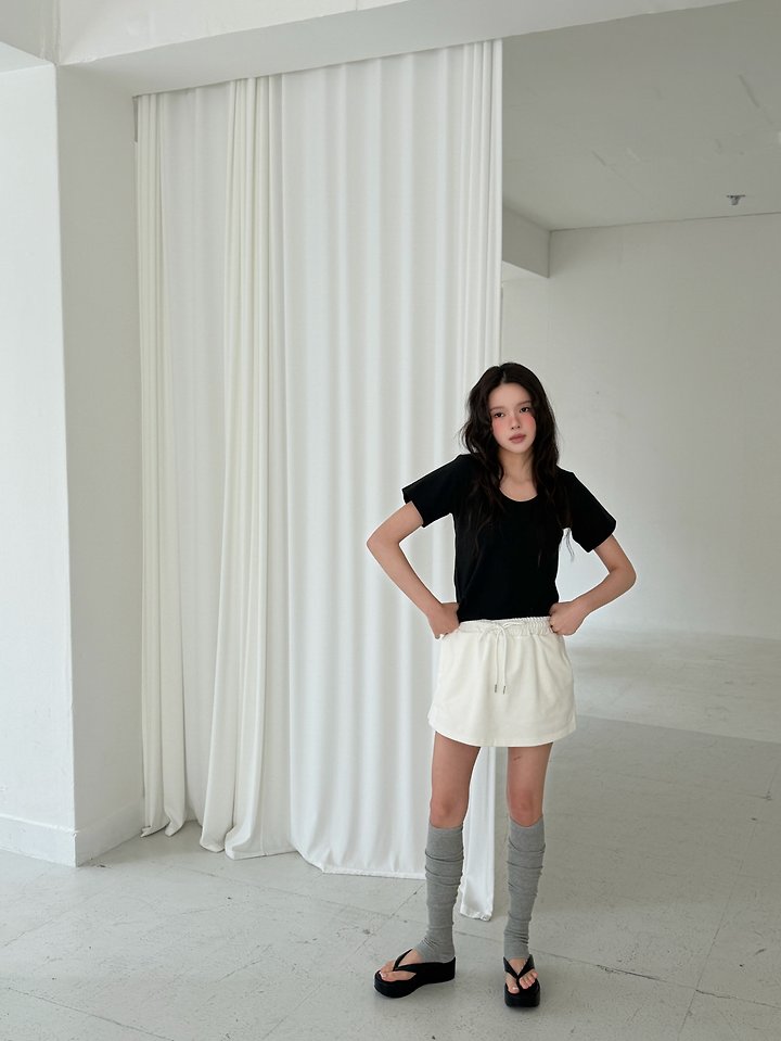 Livu - Korean Women Fashion - #womensfashion - Padded U-Neck Tee - 3